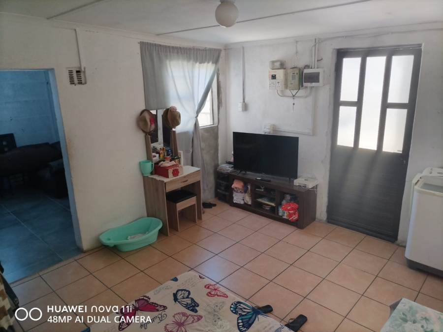 1 Bedroom Property for Sale in Wesbank Western Cape